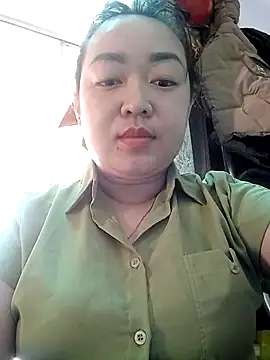 Snapshot of VyOanh2K chatting on 6, 3, 2025 VyOanh2K online show from 6, 3, 2025