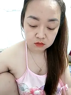 Snapshot of VyOanh2K chatting on 14, 3, 2025 VyOanh2K online show from 14, 3, 2025