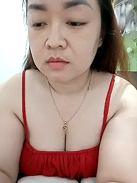 Snapshot of VyOanh2K chatting on 15, 3, 2025 VyOanh2K online show from 15, 3, 2025