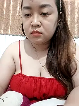 Snapshot of VyOanh2K chatting on 12, 9, 2025 VyOanh2K online show from 12, 9, 2025