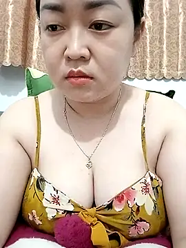 Snapshot of VyOanh2K chatting on 20, 9, 2025 VyOanh2K online show from 20, 9, 2025