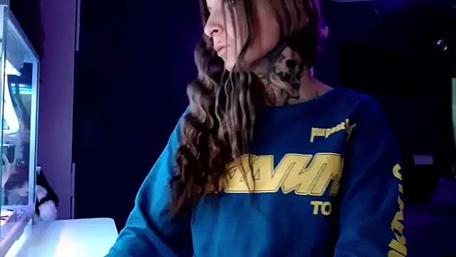 Snapshot of InesGold chatting on 28, 1, 2025 InesGold online show from 28, 1, 2025