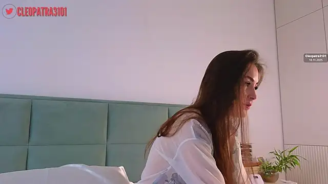 Cleopatra3101 online show from 18, 11, 2025