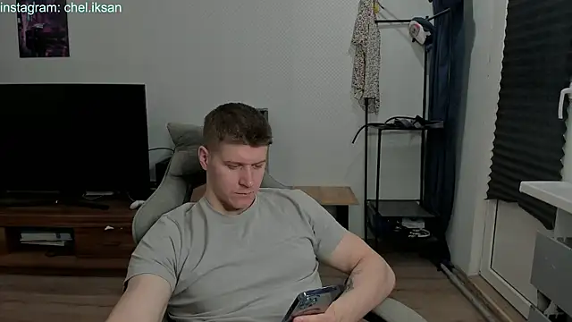 Snapshot of Bruno_Banani chatting on 10, 2, 2025 Bruno Banani online show from 10, 2, 2025