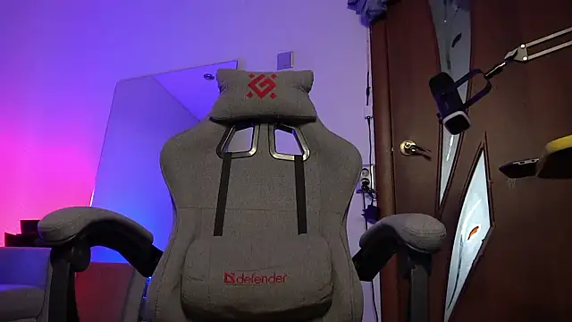 Snapshot of Bruno_Banani chatting on 16, 9, 2025 Bruno Banani online show from 16, 9, 2025