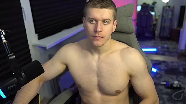 Snapshot of Bruno_Banani chatting on 19, 10, 2025 Bruno Banani online show from 19, 10, 2025