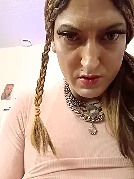 Snapshot of sissytrapdolly24 chatting on 1, 10, 2025 sissytrapdolly24 online show from 1, 10, 2025