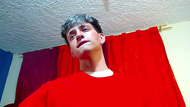 GabyThoms online show from 24, 1, 2025