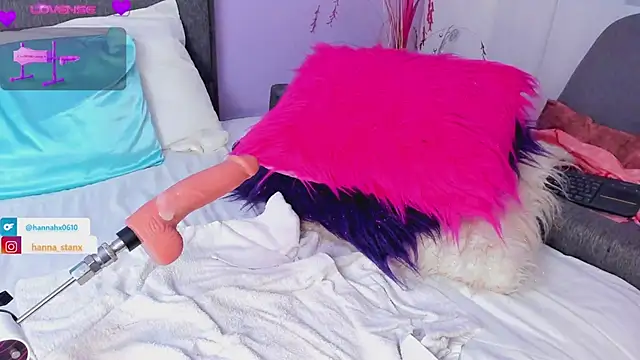 Hanna Stanx online show from 8, 2, 2025