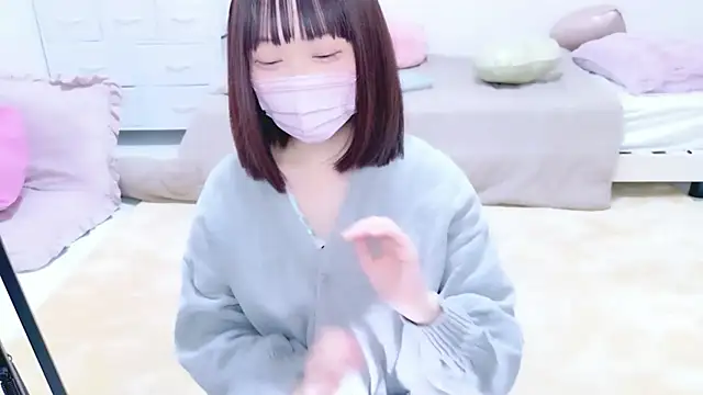 Snapshot of x-naru-x chatting on 4, 3, 2026 x-naru-x online show from 4, 3, 2026