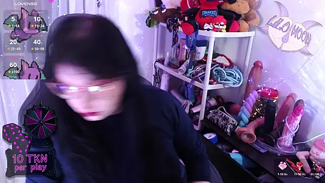 LiloMoon69 online show from 9, 2, 2026