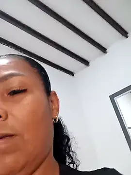 Snapshot of OliviaBurning chatting on 15, 11, 2025 OliviaBurning online show from 15, 11, 2025