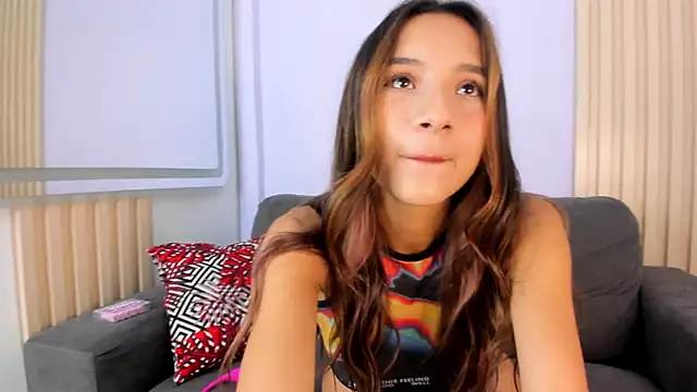 Snapshot of NicoleHaley chatting on 6, 3, 2025 NicoleHaley online show from 6, 3, 2025