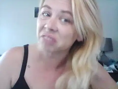 burrkitty online show from 30, 12, 2024