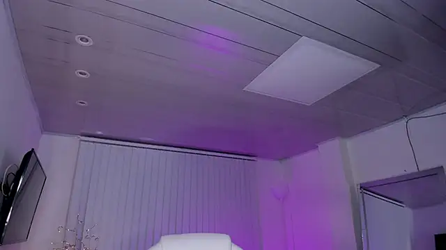 amelie jhons online show from 20, 3, 2025