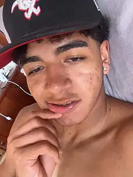 JoanG10 online show from 9, 10, 2025