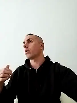 Snapshot of HELL_FIRE chatting on 18, 10, 2025 HELL FIRE online show from 18, 10, 2025