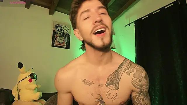 Valentino Xander online show from 21, 3, 2025