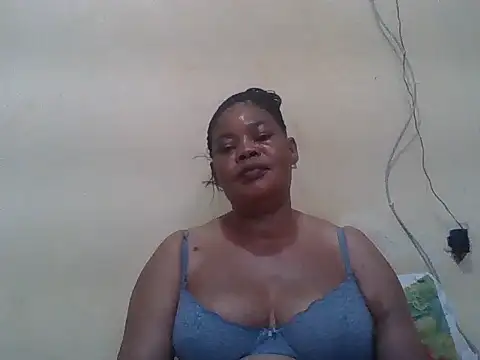 Snapshot of ANALQUEEN4 chatting on 10, 7, 2026 ANALQUEEN4 online show from 10, 7, 2026