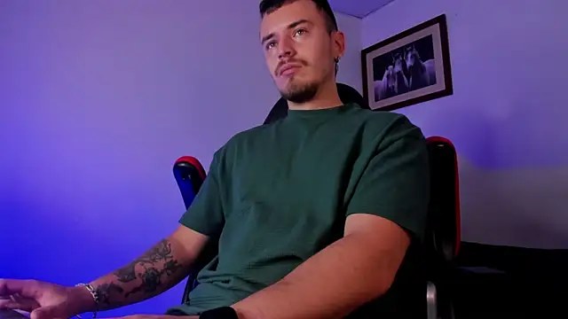 james connor2 online show from 29, 12, 2024