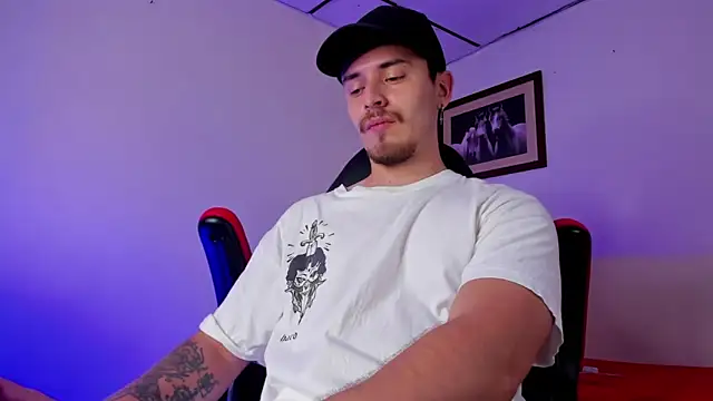 james connor2 online show from 22, 1, 2025