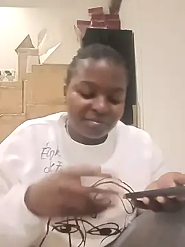 Snapshot of Yours_faithfully1 chatting on 5, 1, 2026 Yours faithfully1 online show from 5, 1, 2026