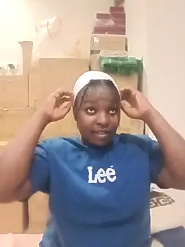 Snapshot of Yours_faithfully1 chatting on 16, 2, 2026 Yours faithfully1 online show from 16, 2, 2026