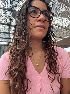 Snapshot of ValeriEvan chatting on 18, 2, 2026 ValeriEvan online show from 18, 2, 2026