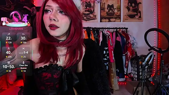 Snapshot of Alicedangerrr chatting on 4, 7, 2026 Alicedangerrr online show from 4, 7, 2026