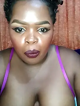 Snapshot of smileyass chatting on 27, 11, 2025 smileyass online show from 27, 11, 2025