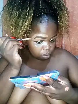 Snapshot of smileyass chatting on 4, 12, 2025 smileyass online show from 4, 12, 2025