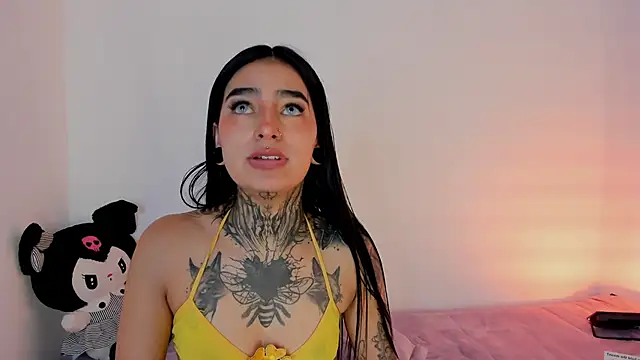 shadowcatt  online show from 2, 12, 2024