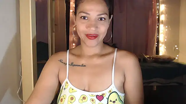 Snapshot of makennaa_ chatting on 27, 9, 2025 makennaa online show from 27, 9, 2025
