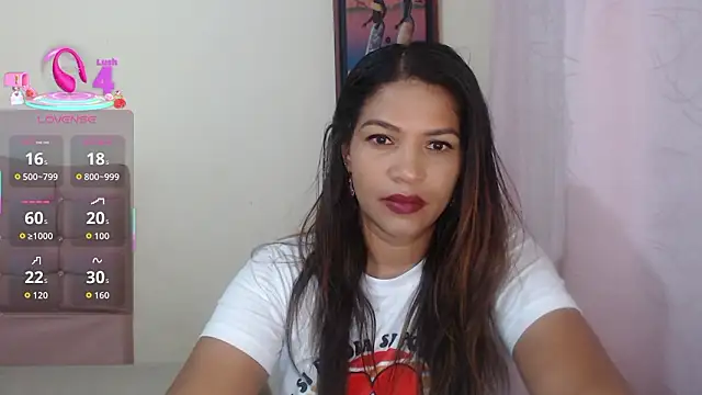 makennaa  online show from 10, 3, 2026