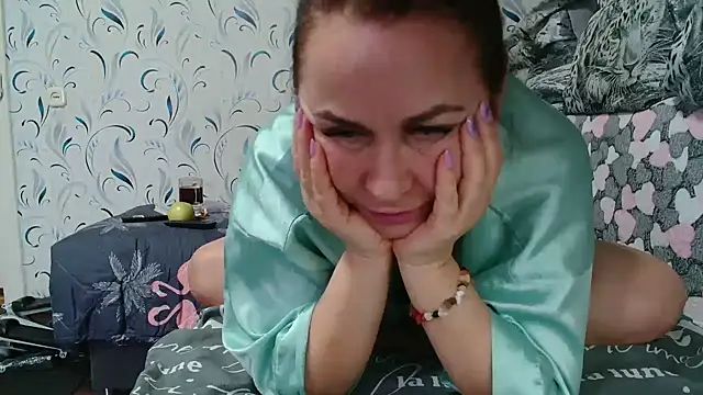 Snapshot of Vika_ chatting on 15, 2, 2025 Vika online show from 15, 2, 2025