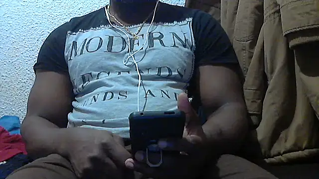 Snapshot of mmoiblack chatting on 14, 11, 2025 mmoiblack online show from 14, 11, 2025