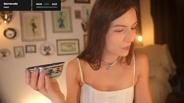 Snapshot of _KT23 chatting on 17, 9, 2025 KT23 online show from 17, 9, 2025