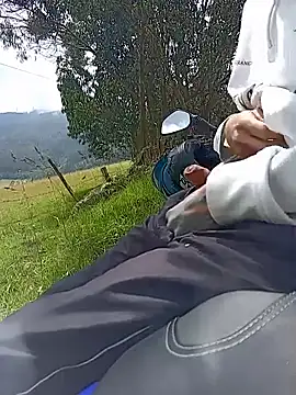 Cuervo maniaco online show from 21, 11, 2025