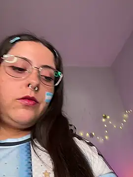 Snapshot of Mizztikaa chatting on 12, 7, 2026 Mizztikaa online show from 12, 7, 2026