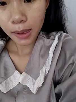 Snapshot of Alissa_121 chatting on 10, 11, 2025 Alissa 121 online show from 10, 11, 2025