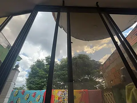 Candy sexyy online show from 9, 1, 2025