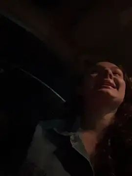 Snapshot of eva_y_marcelo chatting on 20, 10, 2025 eva y marcelo online show from 20, 10, 2025