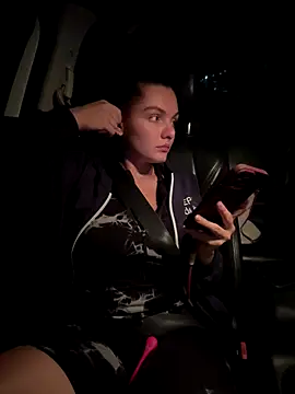 Snapshot of eva_y_marcelo chatting on 15, 11, 2025 eva y marcelo online show from 15, 11, 2025