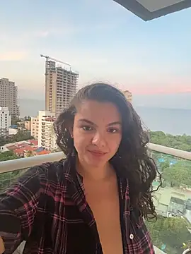 Snapshot of eva_y_marcelo chatting on 3, 12, 2025 eva y marcelo online show from 3, 12, 2025