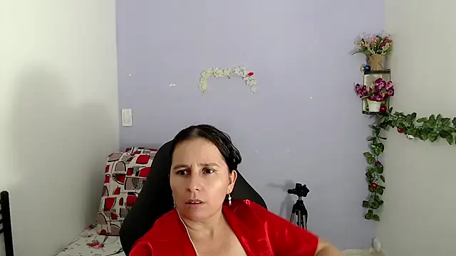 Snapshot of victoria_jones chatting on 18, 1, 2025 victoria jones online show from 18, 1, 2025