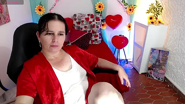 Snapshot of victoria_jones chatting on 14, 2, 2025 victoria jones online show from 14, 2, 2025