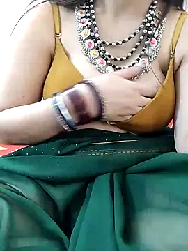 Snapshot of Diya_Chopra chatting on 10, 2, 2025 Diya Chopra online show from 10, 2, 2025