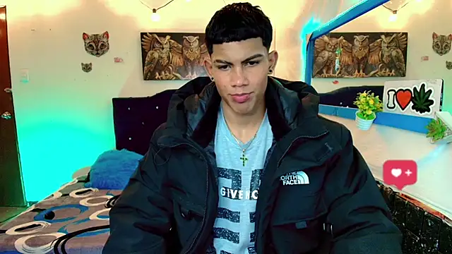 Damian latinxxx online show from 7, 2, 2025