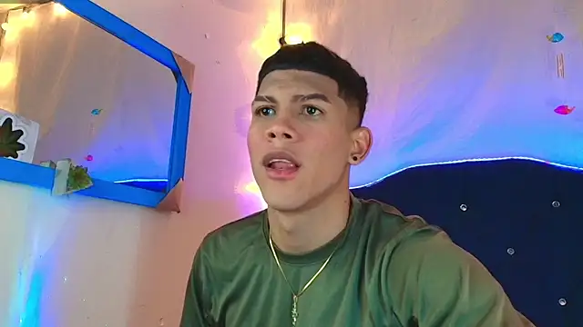 Damian latinxxx online show from 13, 2, 2025