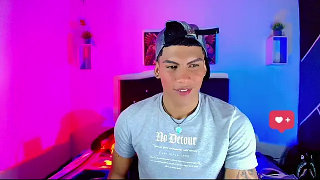 Damian latinxxx online show from 8, 3, 2025